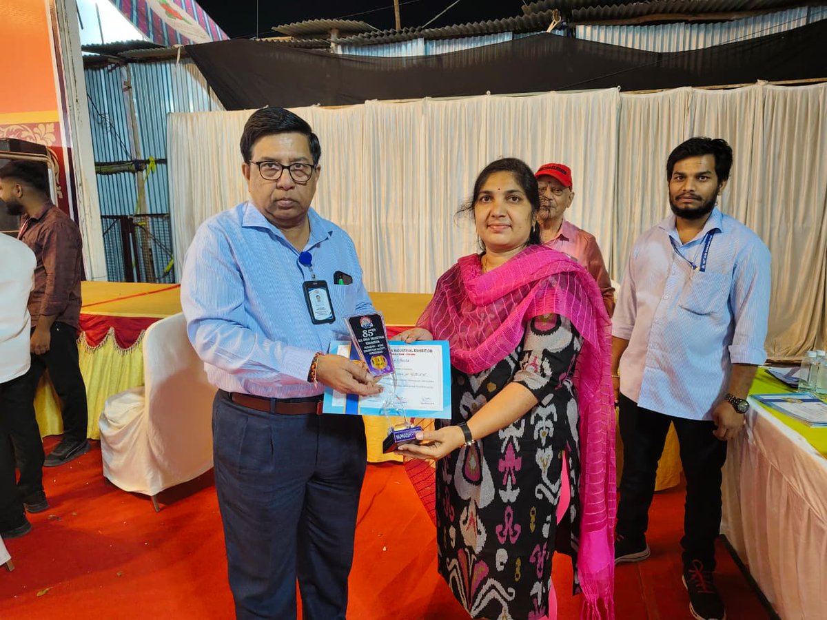 GHMCOnline's tweet image. GHMC Wins ‘Best Stall’ Award at Numaish 2026 | #GHMC

GHMC has been honoured with the “Best Stall” Award at Numaish–2026, Nampally.

The stall, organised by GHMC’s Urban Community Development wing, showcased handmade products from 35 Self-Help Groups (SHGs) and received an