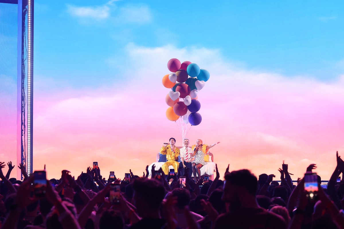 Miranda! tweet media