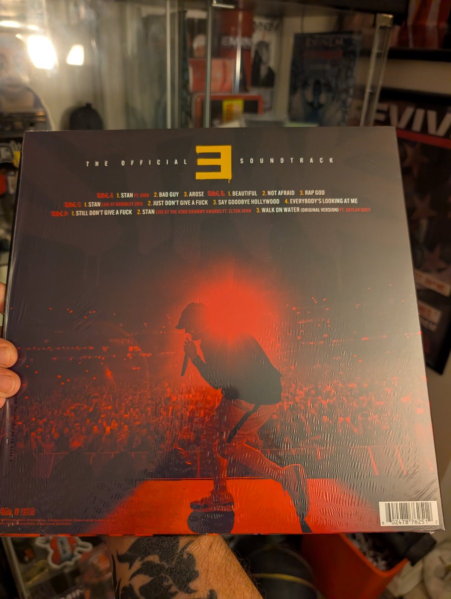 Chris Benson tweet media