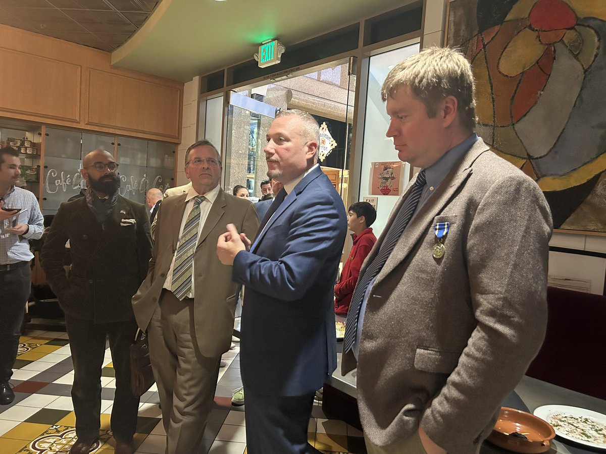 SacGreenbelt's tweet photo. Thanks to all in the #CALeg community who joined us for the book signing and trivia last night! We appreciate you! 
For those that missed it, books are still available on Amazon. https://t.co/lhCvg6Dfgz