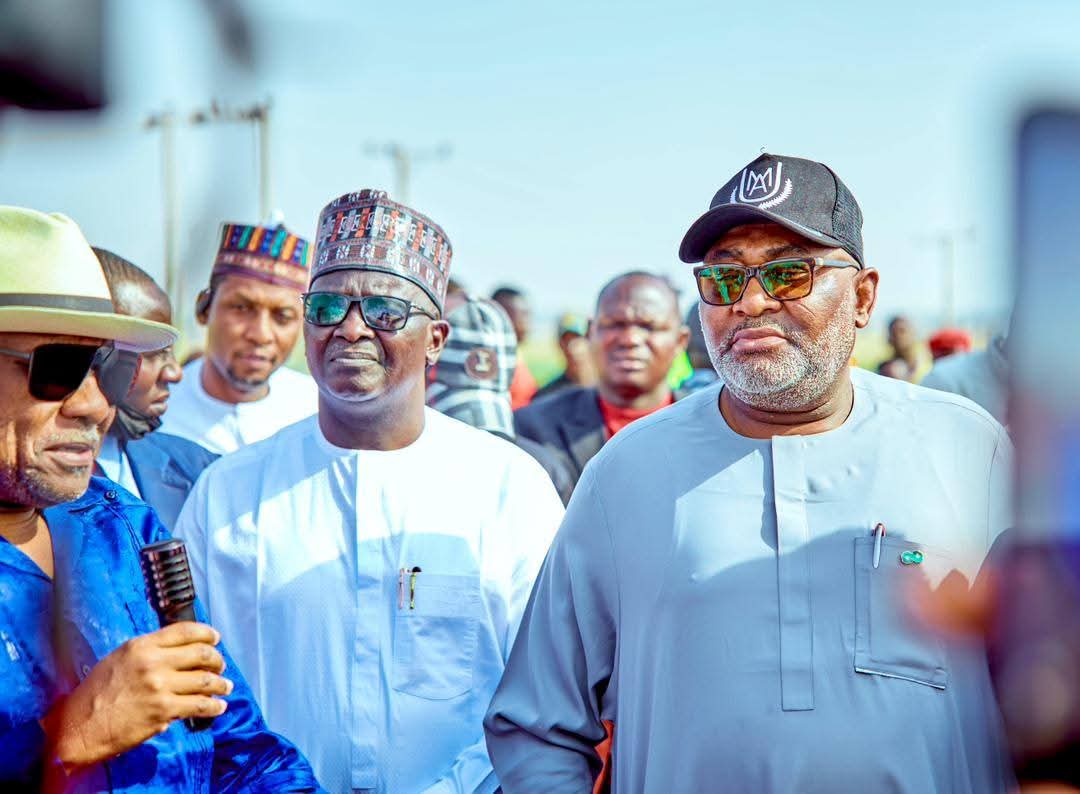 NAMNAI BRIDGE: Minister of Regional Development, Barr. Uba Maigari Ahmadu, visits the collapsed Namnai Bridge to witness the ongoing demolition of the bridge's remaining part.