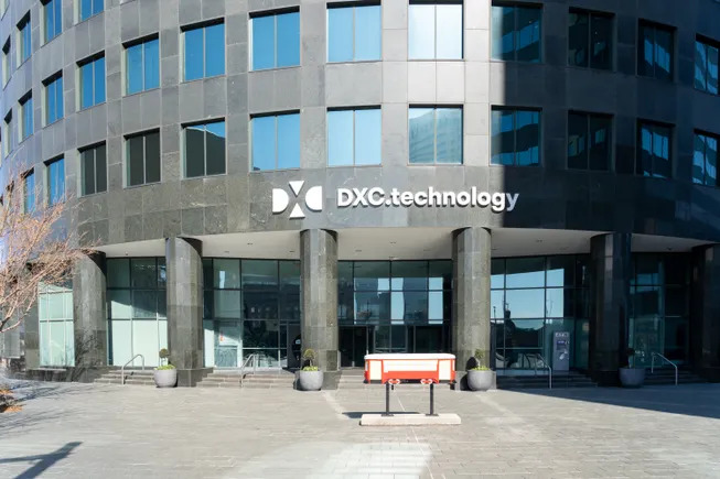 lopezunwired's tweet image. DXC fast-tracks adoption of AWS AI agent builder dlvr.it/TQxQ3X #DXCTechnology #Technology #Amazon #AmazonWebServices