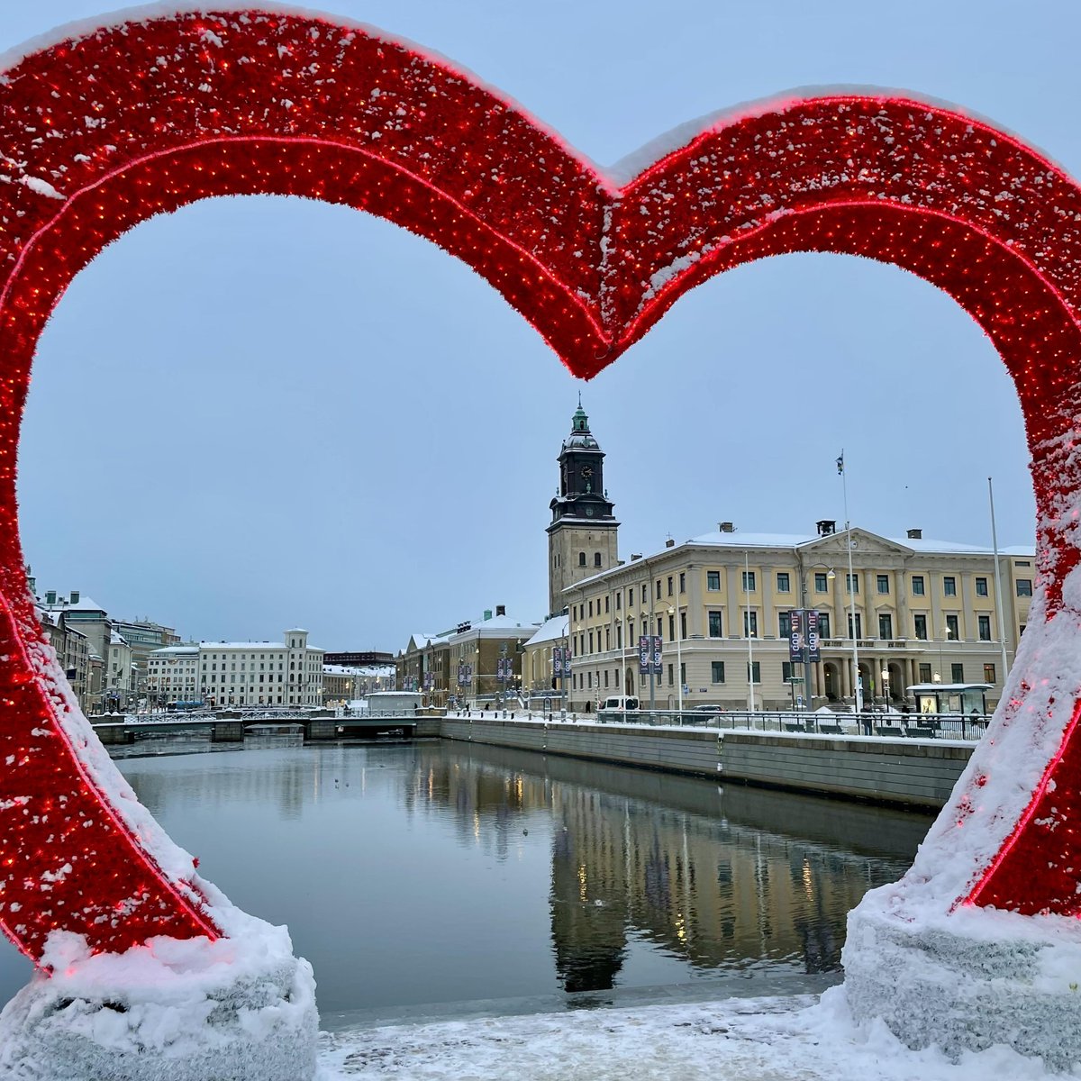 GrowInts's tweet image. Happy Valentines weekend from Gothenburg! ❤️🙌
#loveweekend #Valentines #Love