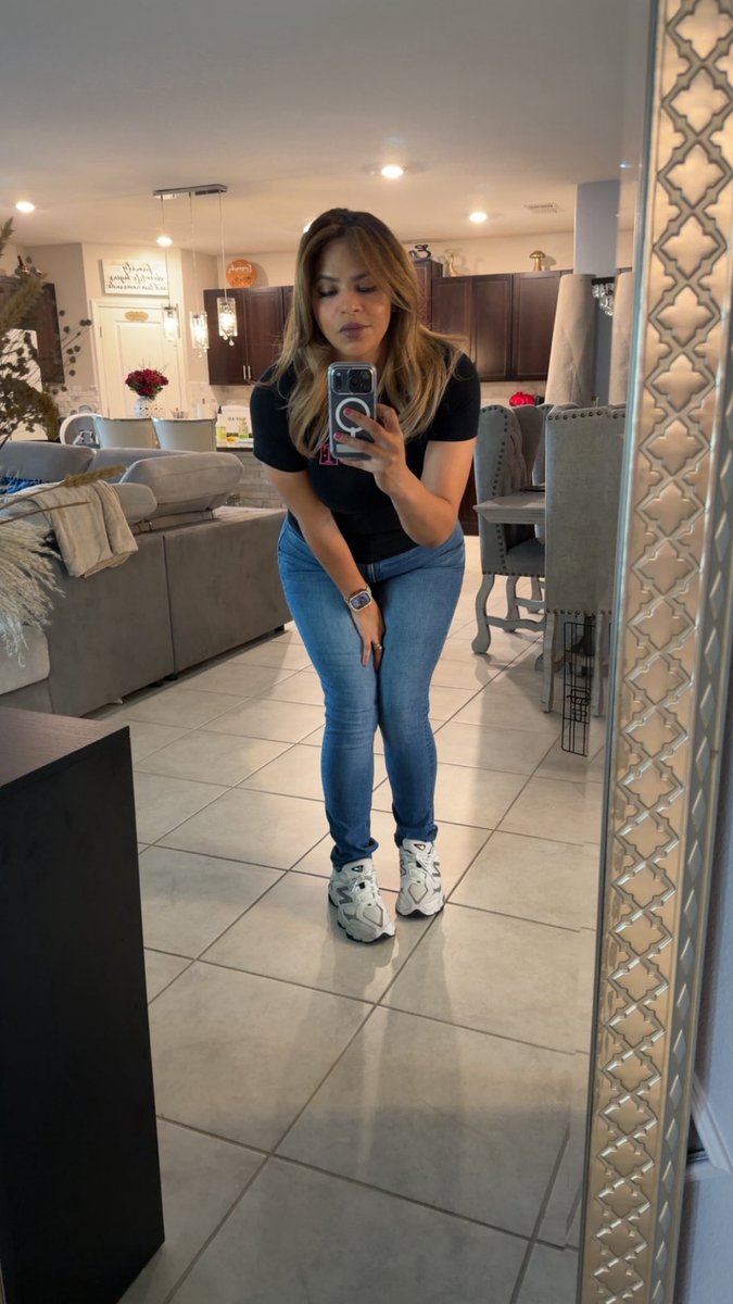 Kellys'Subervi tweet media