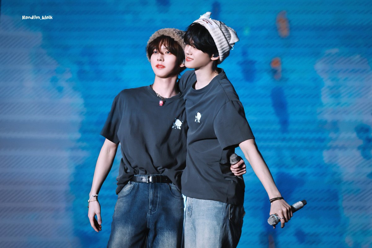 Randomwalk tweet media