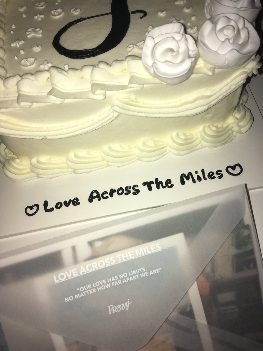 Love Across The Miles♥

#TimelesslyWithJaehyun
#재현이생일이다_복숭아커밍쑨