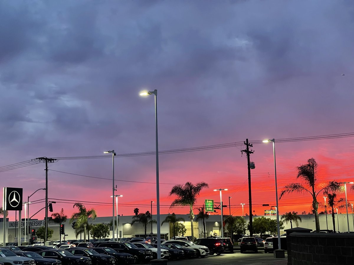 MercedesBenzSD's tweet photo. Ride off into the sunset in your new Mercedes-Benz. With San Diego’s largest New and Certified Pre-Owned Mercedes-Benz inventory, we’re confident your perfect match is waiting here. #MercedesBenzSanDiego #MercedesBenz https://t.co/qH2N593Mkj