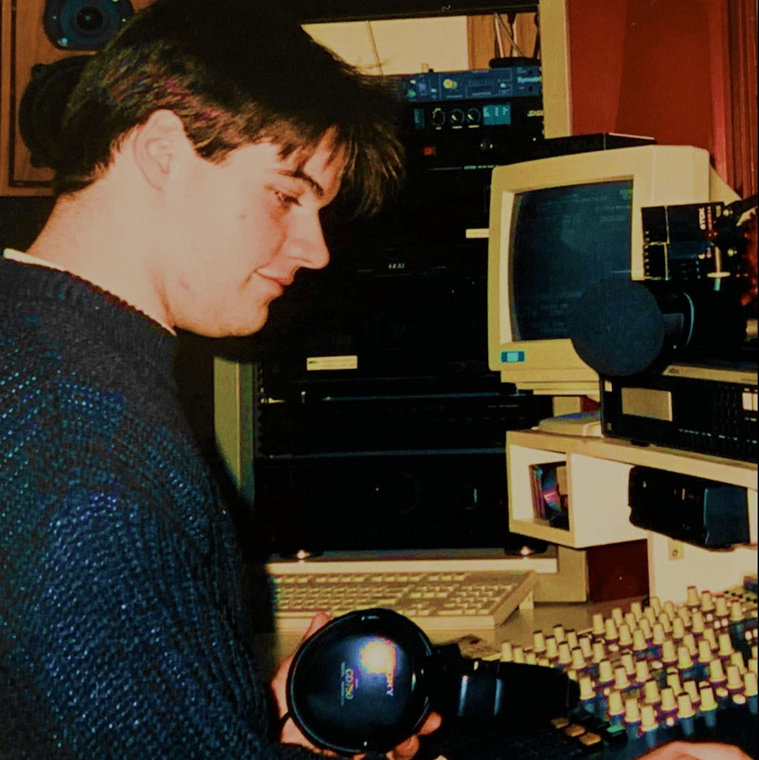 📻 Happy World Radio Day!
We dug deep into the archives for this one. Radio has been in our DNA for years. Here's to the medium that started it all. ❤️📻 

#worldradiodays #radio #jingles #nostalgia #radiojingles