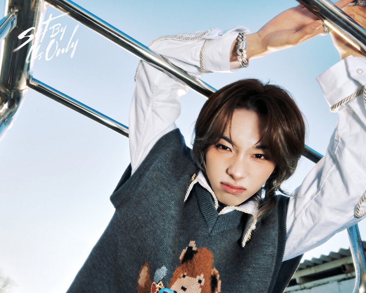 TUNEXX_official's tweet image. TUNEXX 1ST MINI ALBUM  
[SET BY US ONLY] 

UNSET : TUNEXX - #Taira #타이라

2026.03.03 18:00 (KST)

#TUNEXX #튜넥스
#SET_BY_US_ONLY
#내가_살아있다는_증거