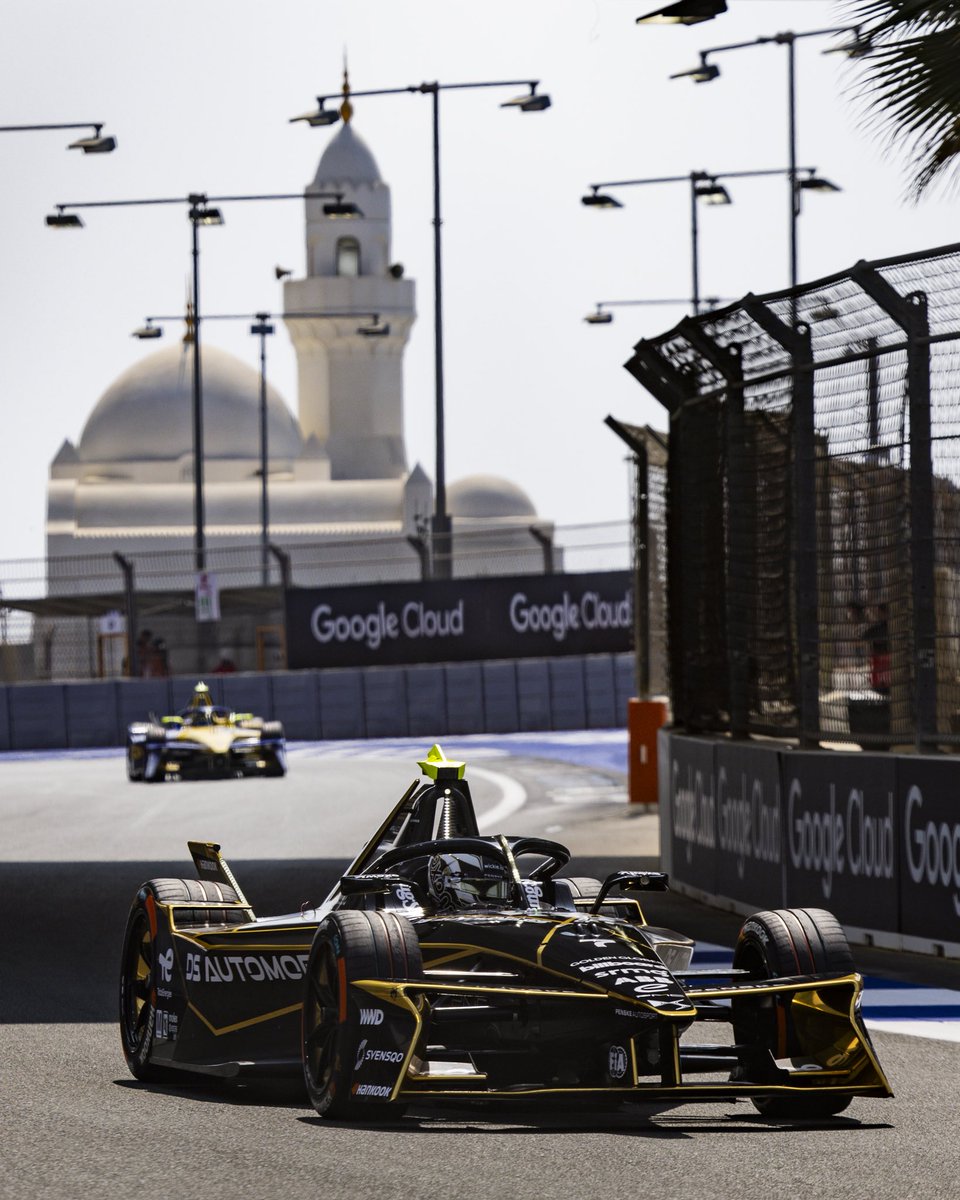 maxg_official's tweet image. Starting P2 for the #JeddahEPrix 💪

#DSPENSKE #DSPerformance