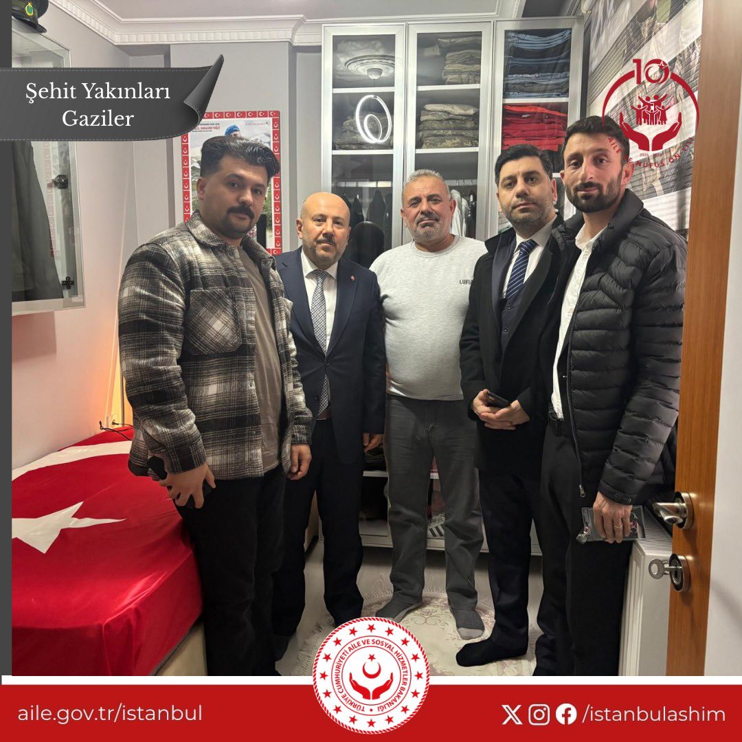 istanbulashim's tweet photo. Şehit Yakınları ve Gaziler Genel Müdür Yardımcımız Sn. Halit ÇAĞDAŞ, TSK Şehitlerimizden Halil İbrahim YİĞİT ve Musa TİKİCİERİ’nin kıymetli ailelerini ziyaret etmiştir.

@tcailesosyal 
@ashb_sehitgazi 
@SayimMadak 
@omerturan81 https://t.co/TZREs4hDqB