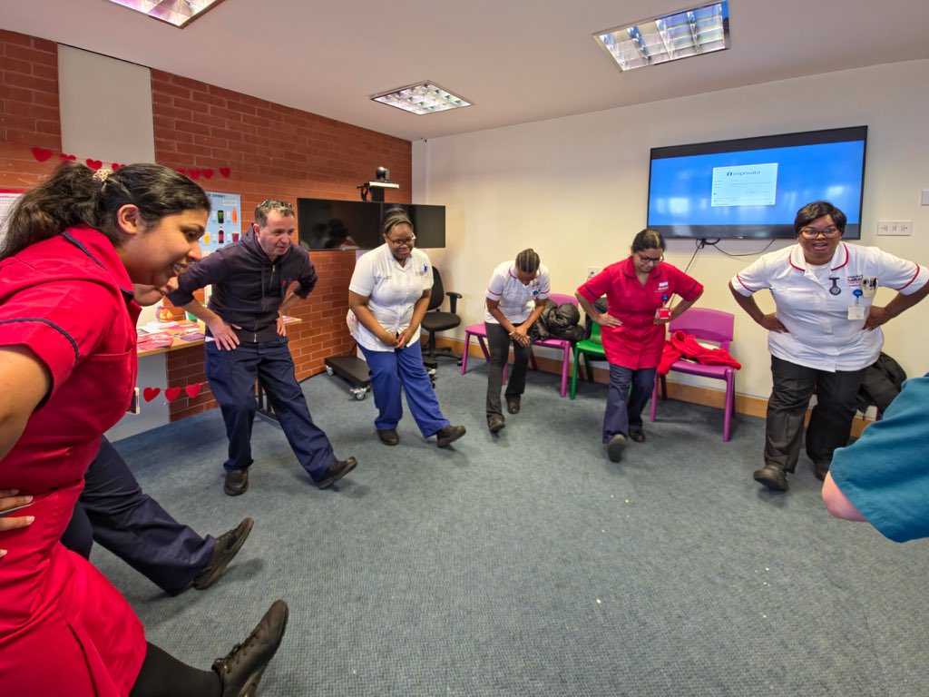 Hazel Maria Jones 💙 tweet media