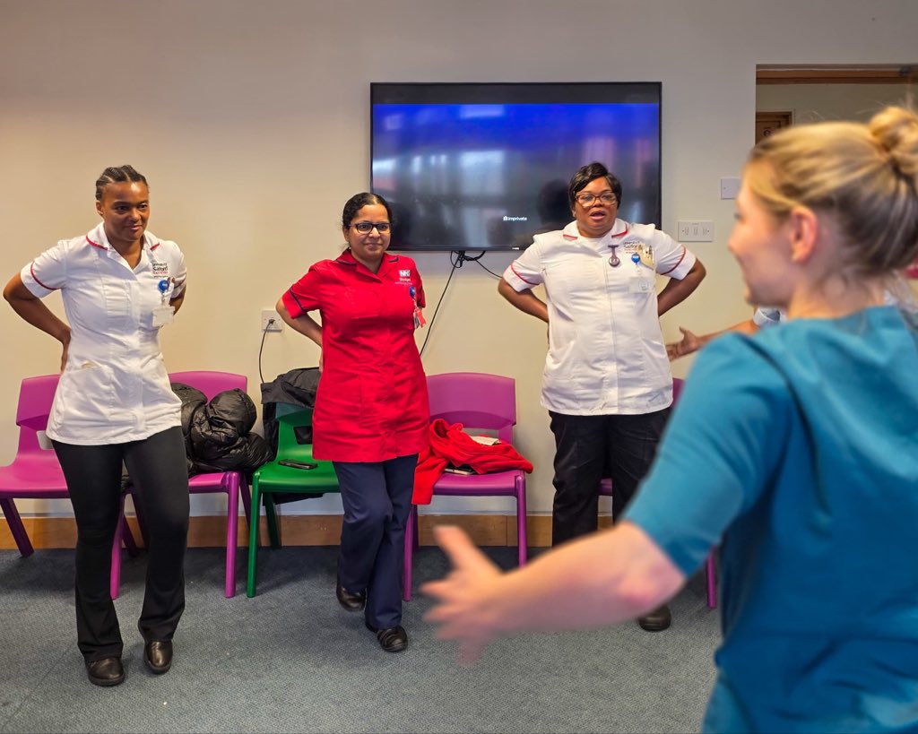 Hazel Maria Jones 💙 tweet media