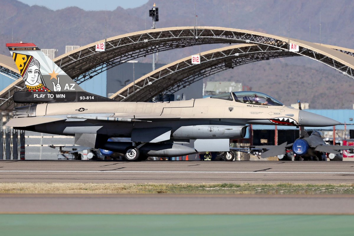 𝔗𝔥𝔢 𝕯𝔢𝔞𝔡 𝕯𝔦𝔰𝔱𝔯𝔦𝔠𝔱△ 🇬🇪🇺🇦🇺🇲🇬🇷 tweet media