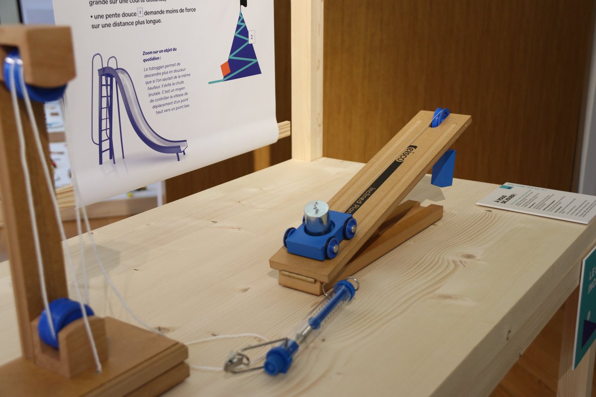 DepVendee's tweet photo. ⚙️ La Vendéthèque vous fait découvrir la science du quotidien

💡 La nouvelle exposition temporaire ouvre ses portes au public aujourd’hui. Venez en famille explorer la mécanique à travers de multiples expériences ludiques.

🌐 Infos et animations : https://t.co/ONnzm2vtBR https://t.co/x97pCgWQDf