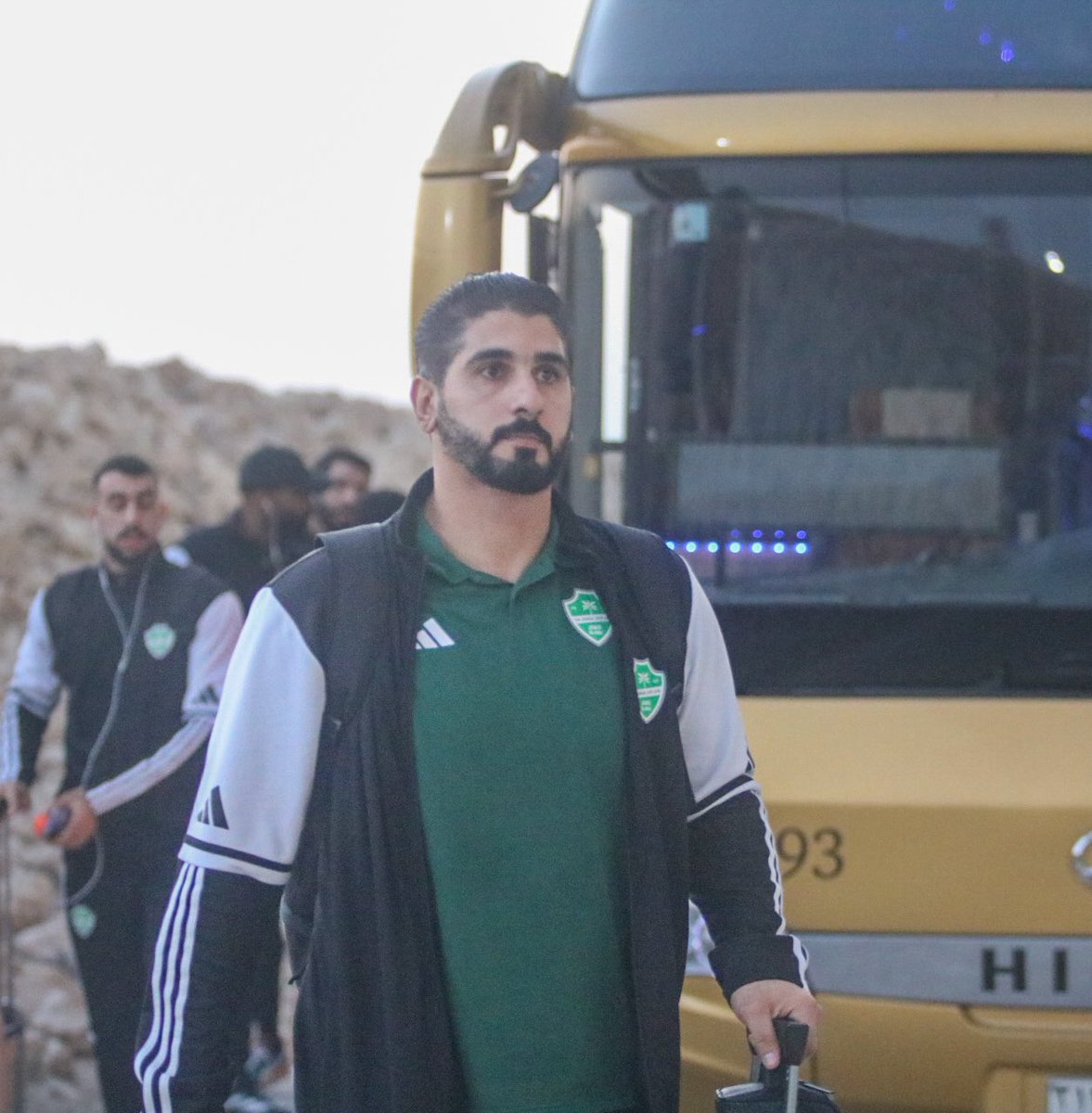 عالم كرة اليد بالنادي الأهلي🤾‍♂️ tweet media