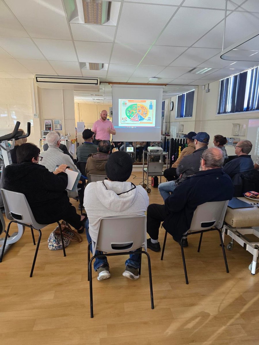 Hazel Maria Jones 💙 tweet media