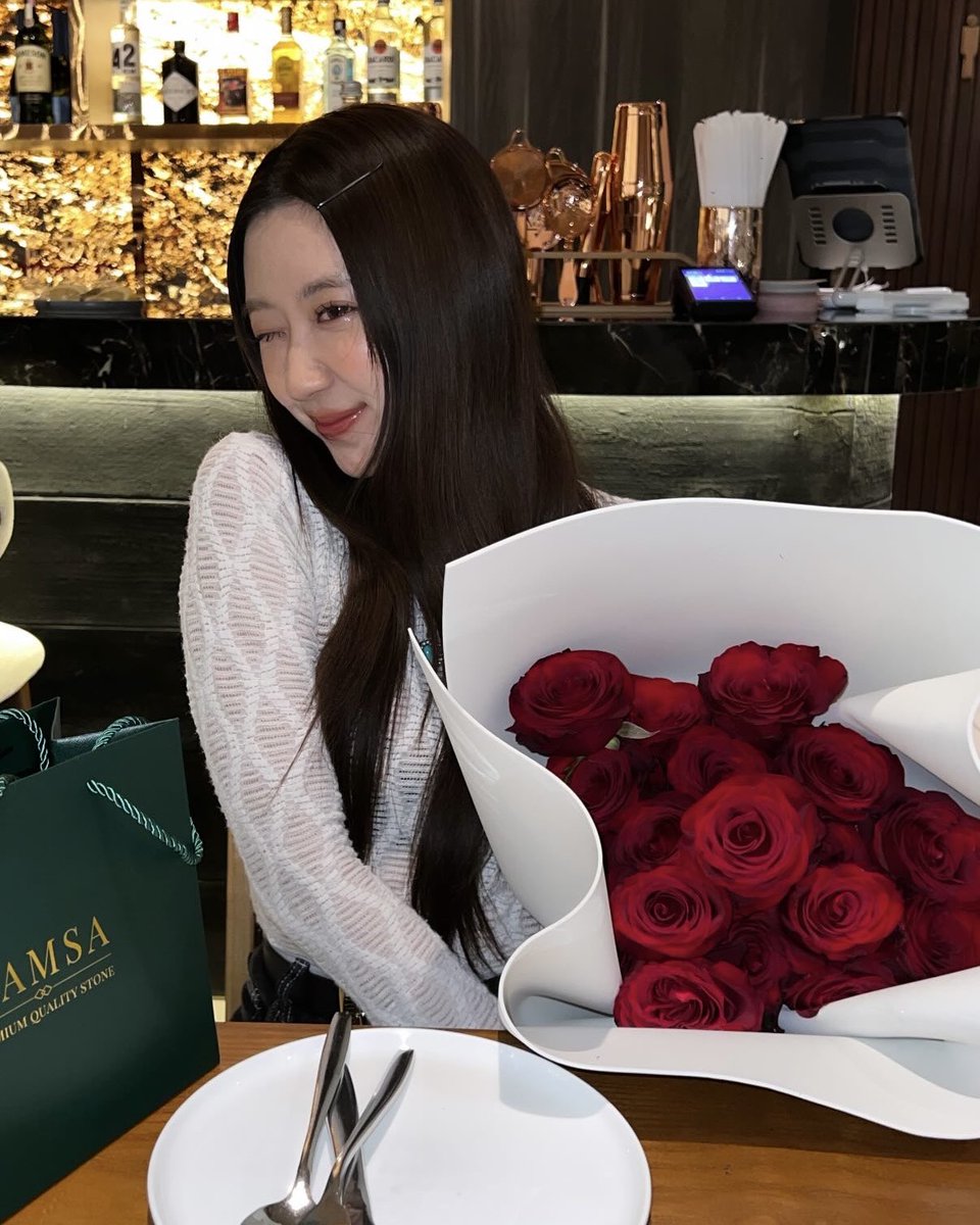 maetkk's tweet photo. I feel blessed being loved by @hellonanakamiya 🥹🫵🏻🌹 แงแงไอเลิ้บบบบบ https://t.co/ue8lbNiQoo