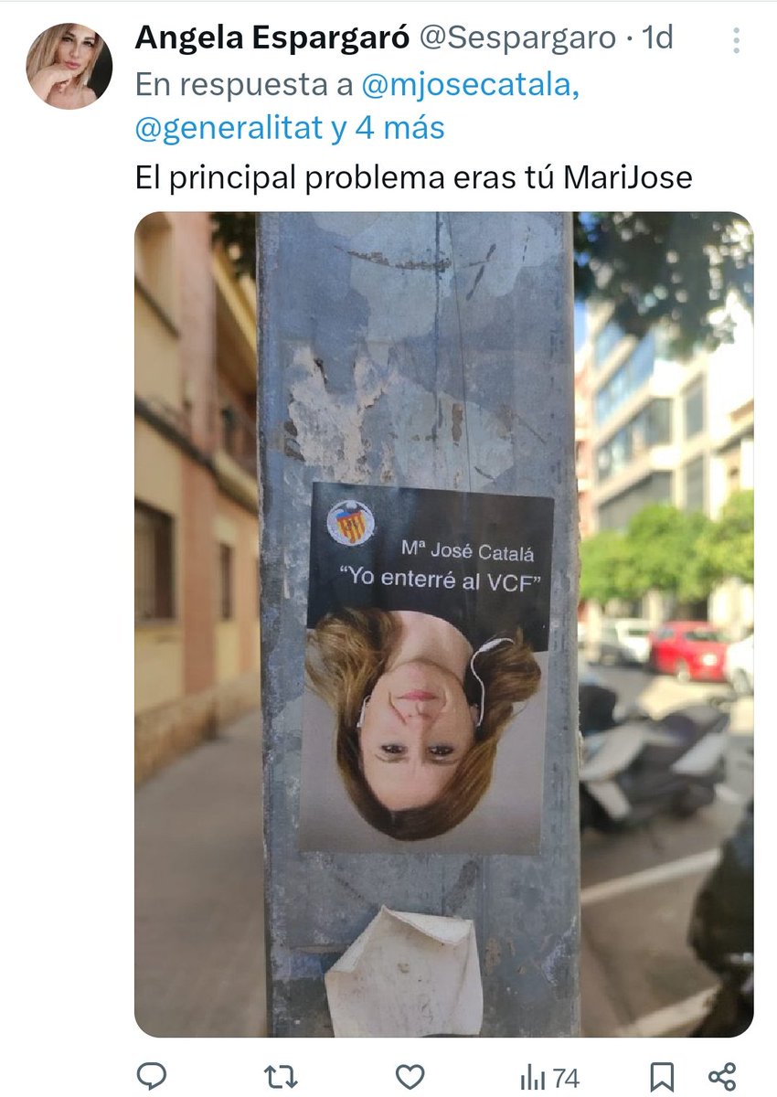 Tiempo de Carnaval, tiempo de disfraces.....
Nuestra Ángela sigue aquí, entre nosotros