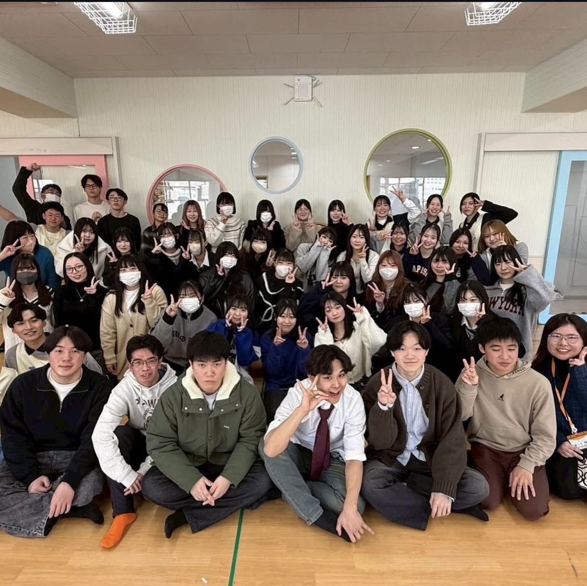 sendai_child's tweet photo. 2026年度入学生向けに交流会を実施しました！

当日は同じ学科に入学する仲間たちと
レクリエーションを通して親睦を深め、
希望者向けにピアノレッスン🎹を実施しましたよ〜😇

今回参加できなかった仲間もいますので4月にみんな揃って会えるのを楽しみにしています🌸 https://t.co/Lq36AT6qqO
