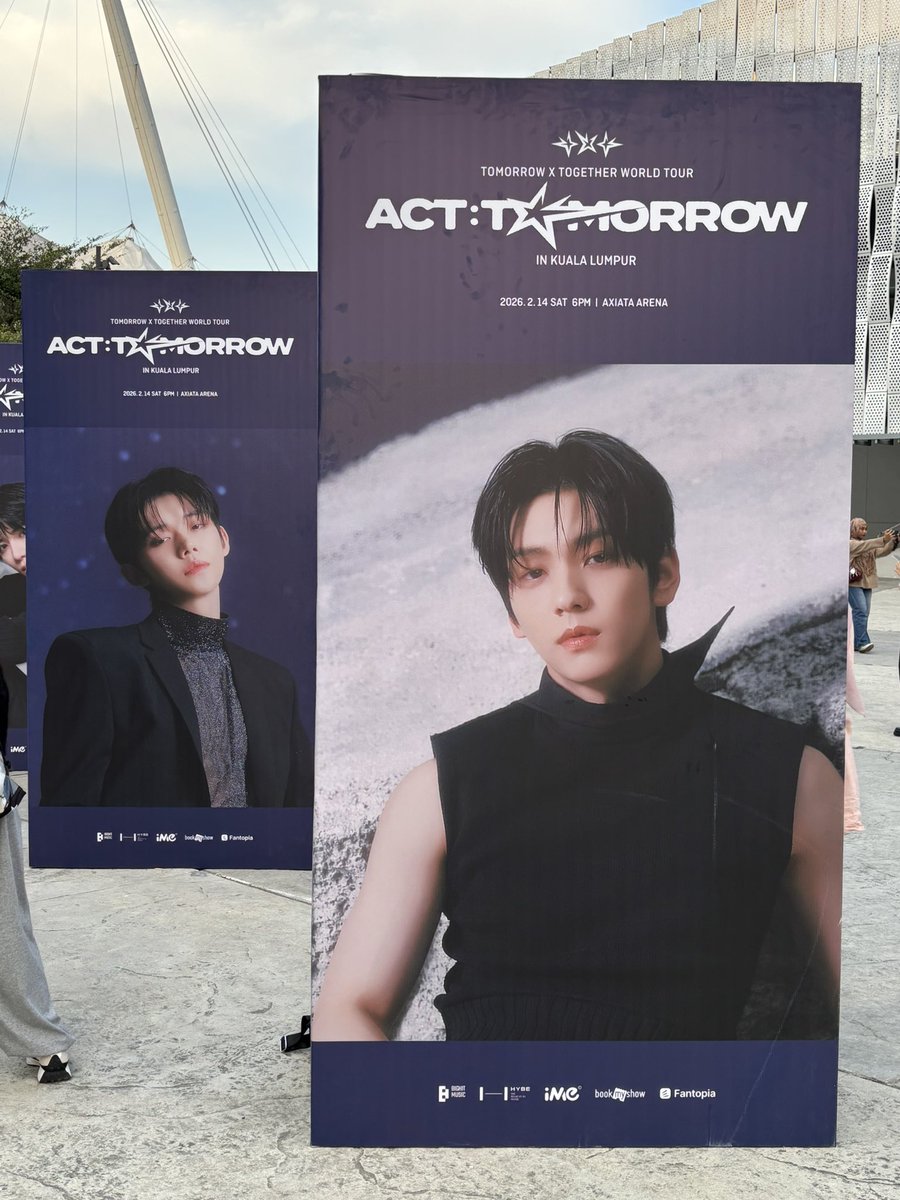 ForTXT_MY's tweet image. More photo spots have been set up for MOAs!