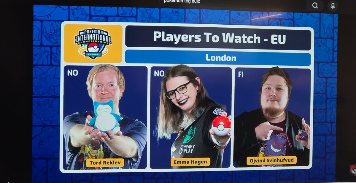 Pokémon finally added my January look to their graphics. It looks so good!!!!! Anyways I completely switched looks as I was bored and wanted to do something else. My hairdresser did an amazing job and I'm very happy with my makeup today as well. Come over and say hi if you see