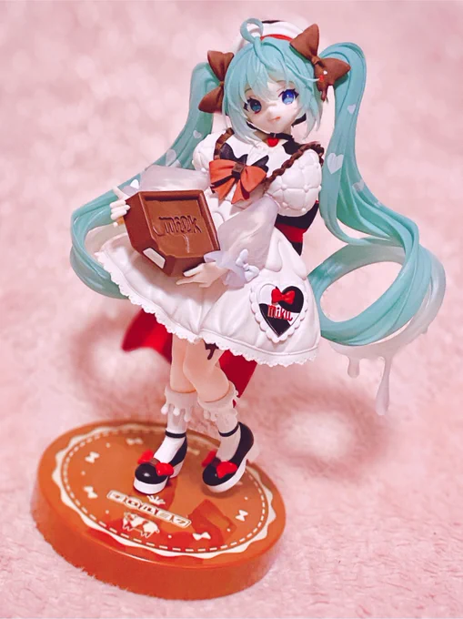 ゲーセンでチロルミクちゃんに一目惚れしちゃって気がついたらゲットしてた