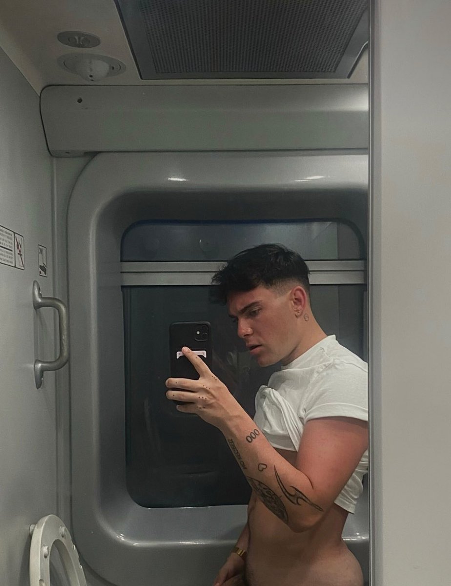 Sam Jones tweet media