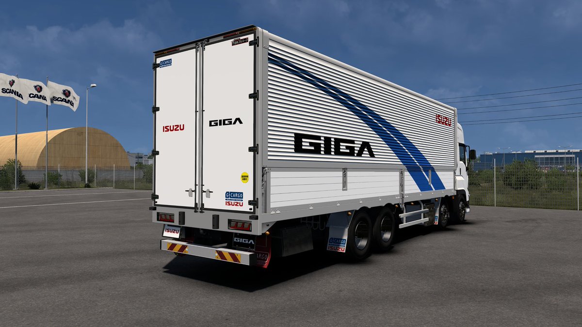 starforce1128's tweet image. New GIGA 2025

整備士さん作の新型GIGAです
スキンとパーツは私の方で追加してデモカーを作成しました
6x4タイプもありますが今回は8ｘ4としました
小型～大型まで顔が一緒になってしまい少し寂しい気もしますが、皆さんはどう感じましたか？

#ETS2  #ISUZU #GIGA #democar