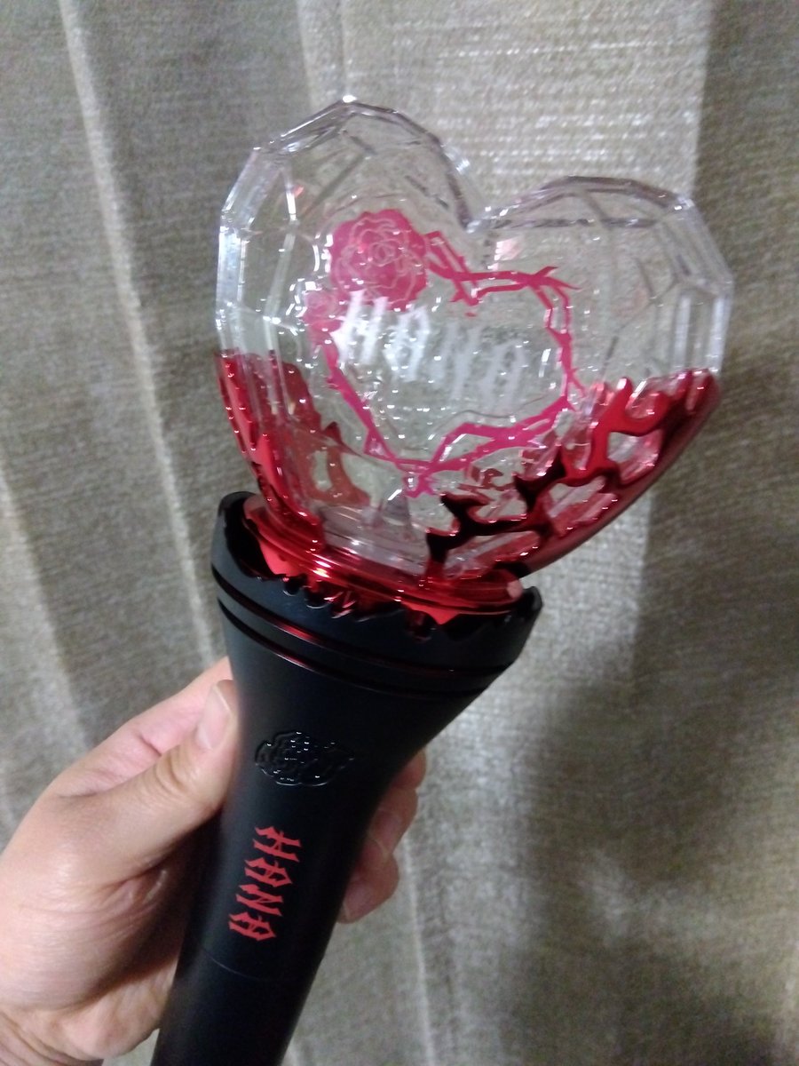 HANAちゃんペンライト届いた！めちゃ可愛い〜🌹❤️‍🔥🌹❤️‍🔥🌹