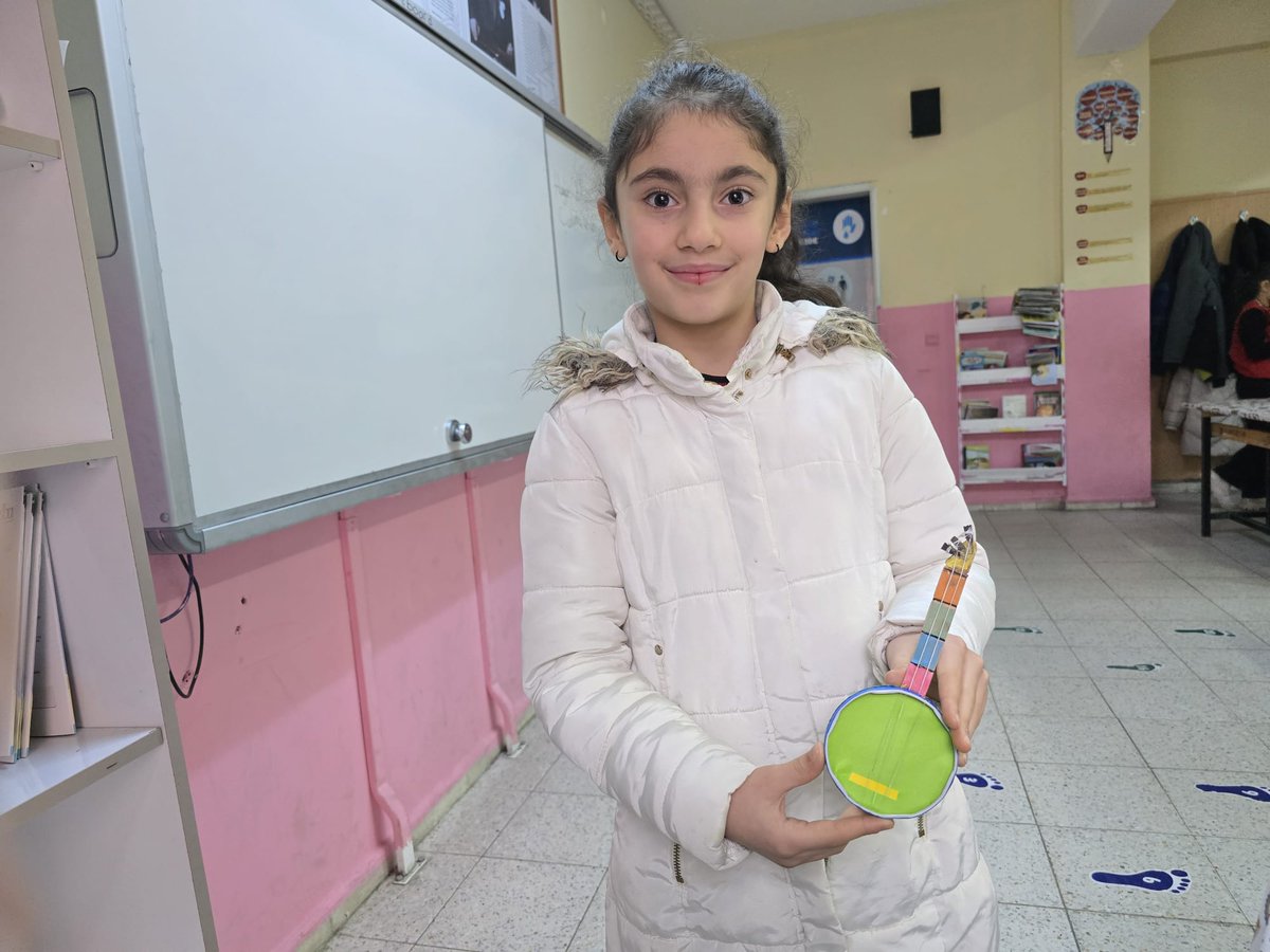erganicahitstio's tweet photo. Yeşil Vatan - Benim Okulum Geleceğe ÇARE etkinlikleri kapsamında 2-A sınıfı öğrencilerimizin yapmış olduğumuz Sürdürülebilir müzik aletleri
🌱🍀💚

#YeşilVatanSürdürülebilirlik  #SürdürülebilirlikMaratonu
@ErganiMEM @tcmeb https://t.co/xjcBzxW9MJ