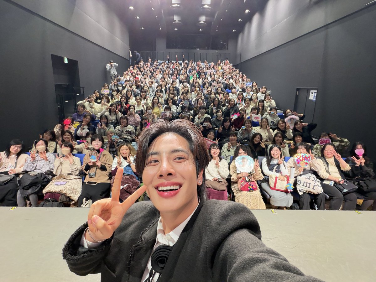 wixxiws's tweet image. Miss u na  #FanEventTokyoxMix