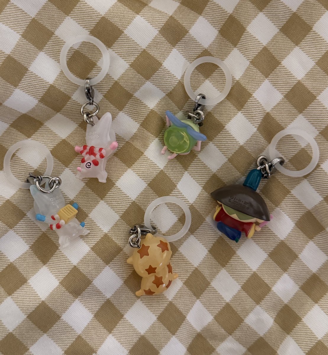 おじゃる丸めじるしアクセサリー
後ろ姿までめちゃかわ〜☆