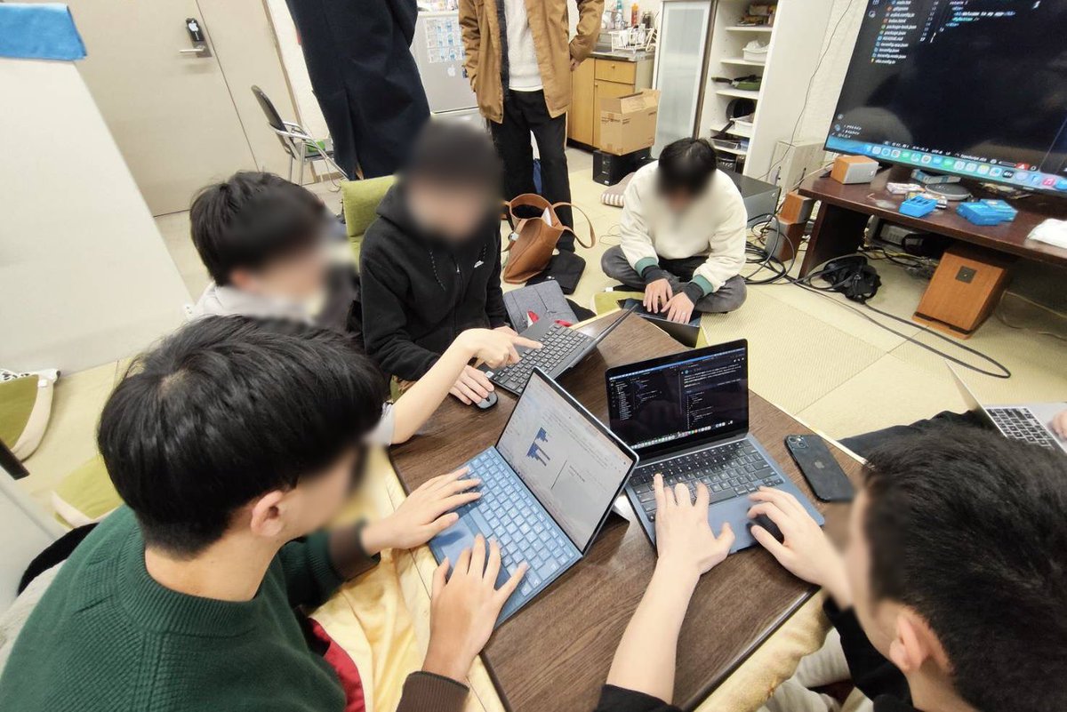 本日の交流会では、環境構築からReactのチュートリアルまでを行いました🔰