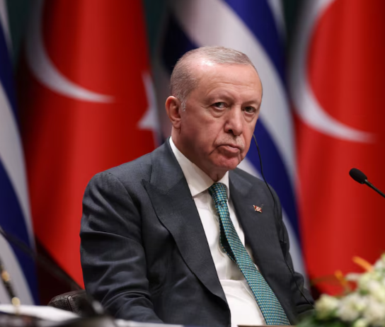 jonathanspicer's tweet photo. From behind bars, İstanbul's mayor dares Erdoğan to call early elections now: "He will run and he will lose. And Turkey will be the winner," İmamoğlu tells @Reuters  https://t.co/XDd3QwjFwn https://t.co/FkNOkyUp4t