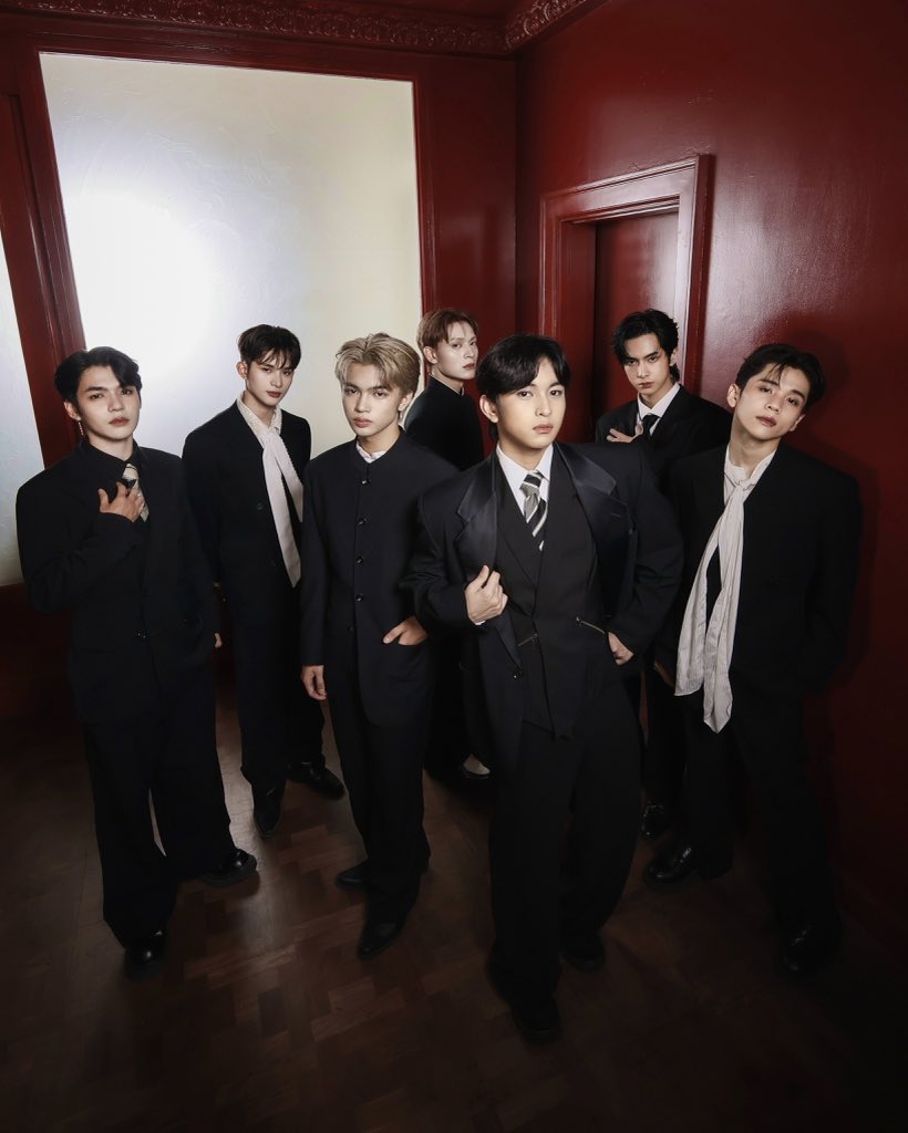 HORI7ON’s ‘Lunod’ Reaches No. 1 on iTunes PH Chart.

<a href="/HORI7ONofficial/">HORI7ONofficial</a> #HORI7ON #호라이즌