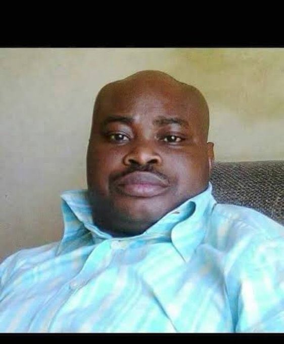 Mautiin01's tweet image. Ẹyin ọmọ Yorùbá, ẹ jọ̀wọ́ ẹ fi handle yín sílẹ̀, kí ẹ sì follow ara yín lábẹ́ post yì.