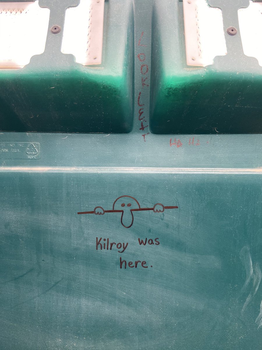 flipskylark was here tweet media