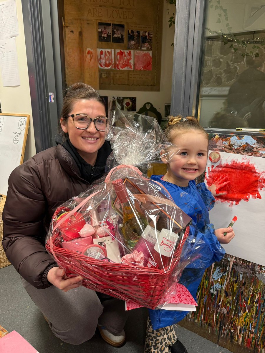 ❤️❤️Congratulations to Callie’s mum, she won our Valentine’s Day raffle. ❤️❤️
