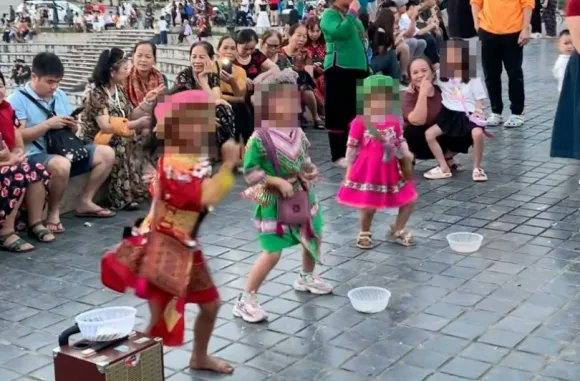 움파움파 tweet media