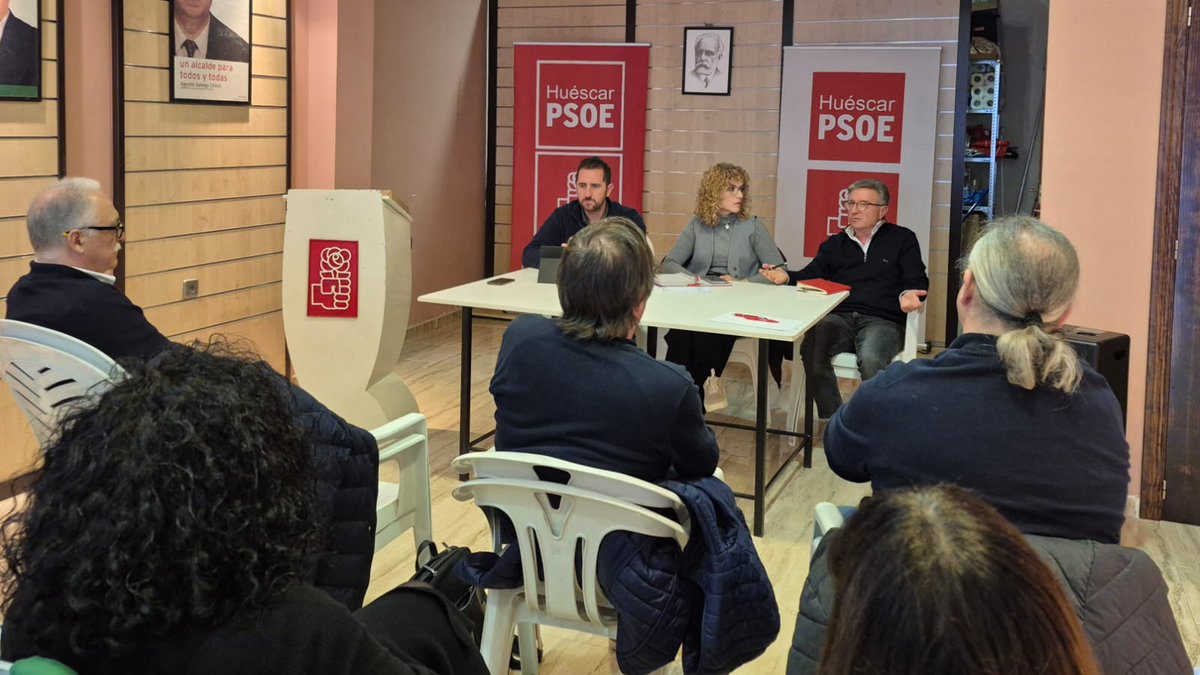 👥 Alcaldes/as y portavoces de la zona Norte reclaman a Diputación una ayuda especial para reparar daños del temporal en barrios con casas cueva.

✅ El PSOE atiende esta demanda y pedirá a la institución provincial un plan de inversiones específico

🔗 psoe-granada.com/alcaldes-y-por…