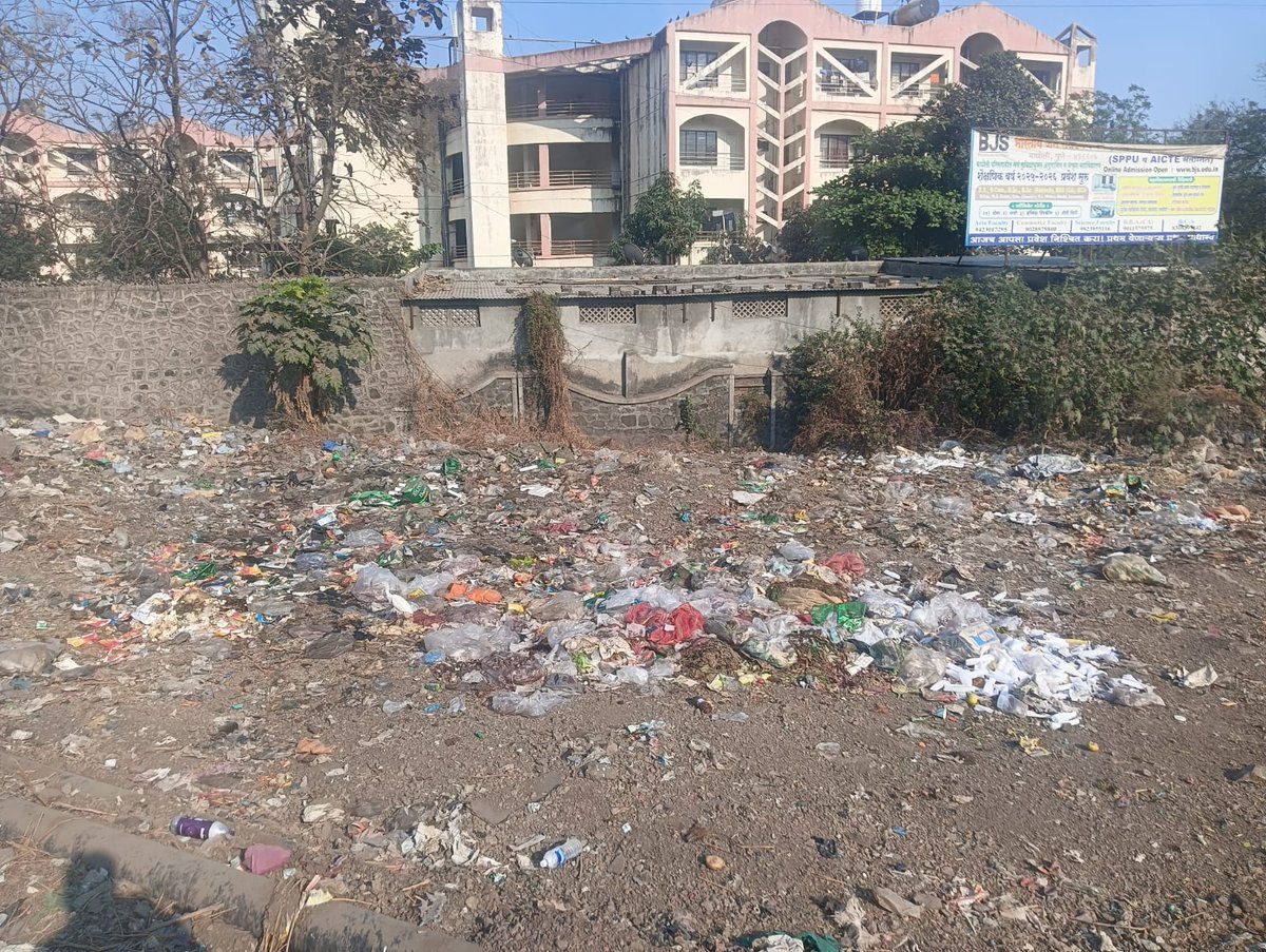 Rutuj 🍁 tweet media