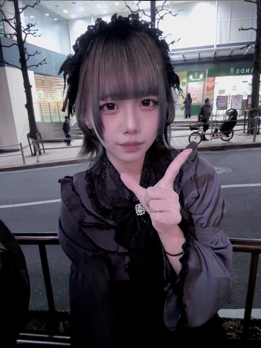 @sunsu71q tweet media