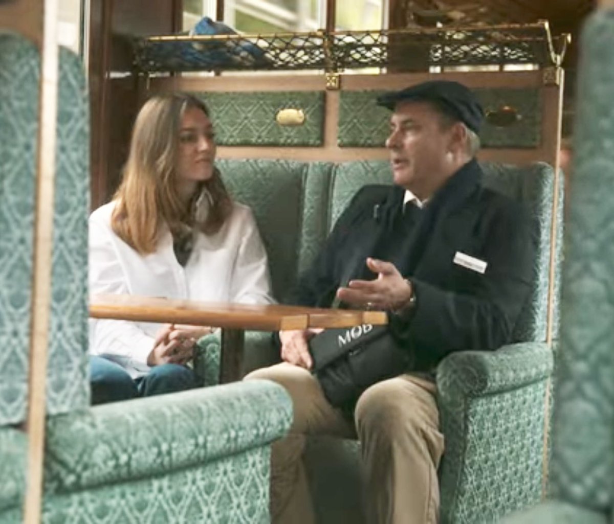 Here a short answering of questions <a href="/16/">@16</a> minutes on our #goldenpass #belleepoque #train; thank you for your visit! 😊🚞 📲✅ m.youtube.com/watch?v=qqYMLi…