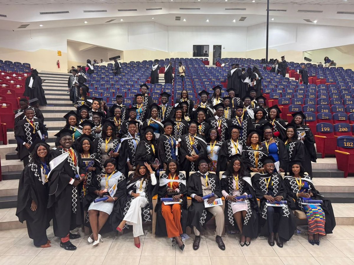 ugbsofficial's tweet image. UGBS Executive MBA Class of 2026 has officially graduated. 🎓✨

Balancing careers and rigorous study, they’ve emerged ready to lead with greater impact.

Congratulations, Class of 2026! 🌍👏🏾

Ready to level up?
🔗 ugbs.ug.edu.gh/emba

#UGBS #EMBA #Leadership #ClassOf2026