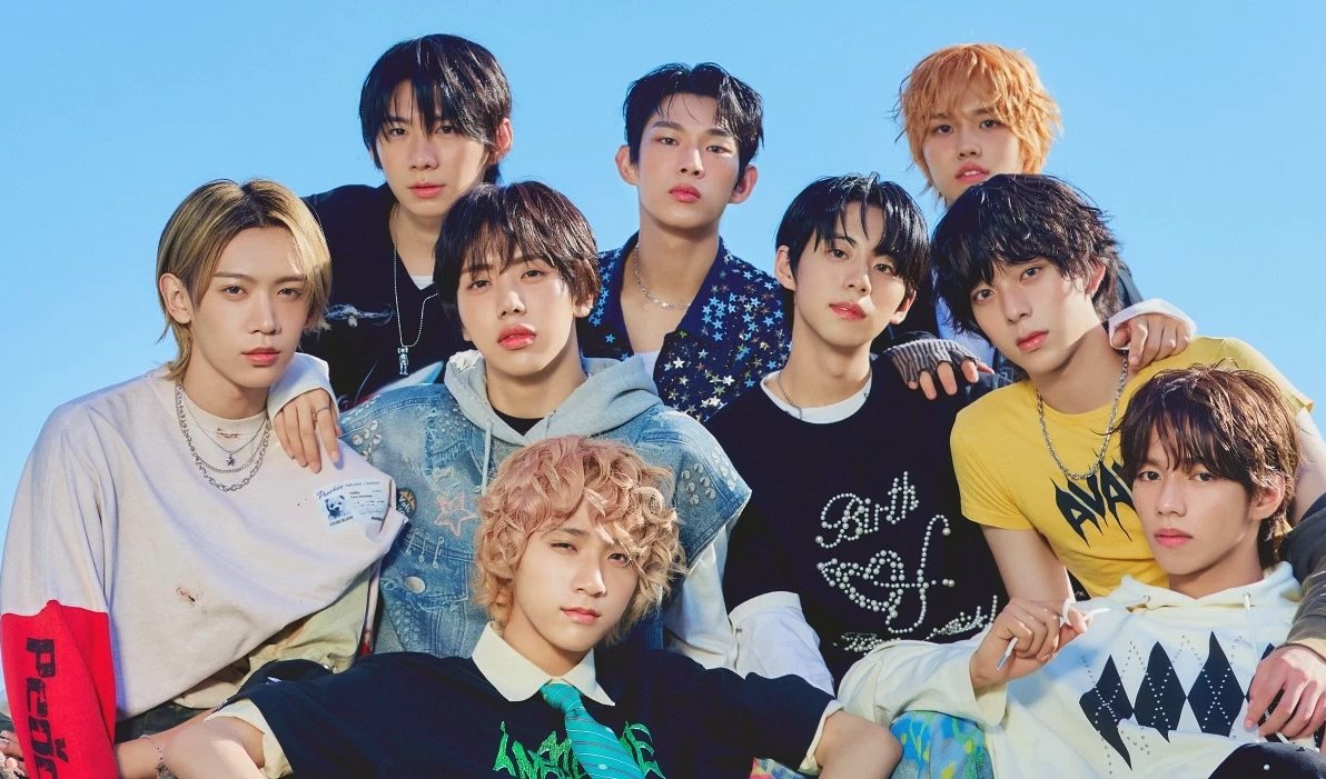 #AHOF #SuperMarathon STARTS NOW! | 8PM KST 🚨No skips. Pure AHOF. 

Stream online at seoul.fm #kpop #radio