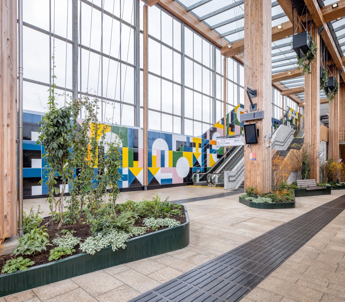 m. bastida (brat remix) - @mikel.me en bluesky tweet media