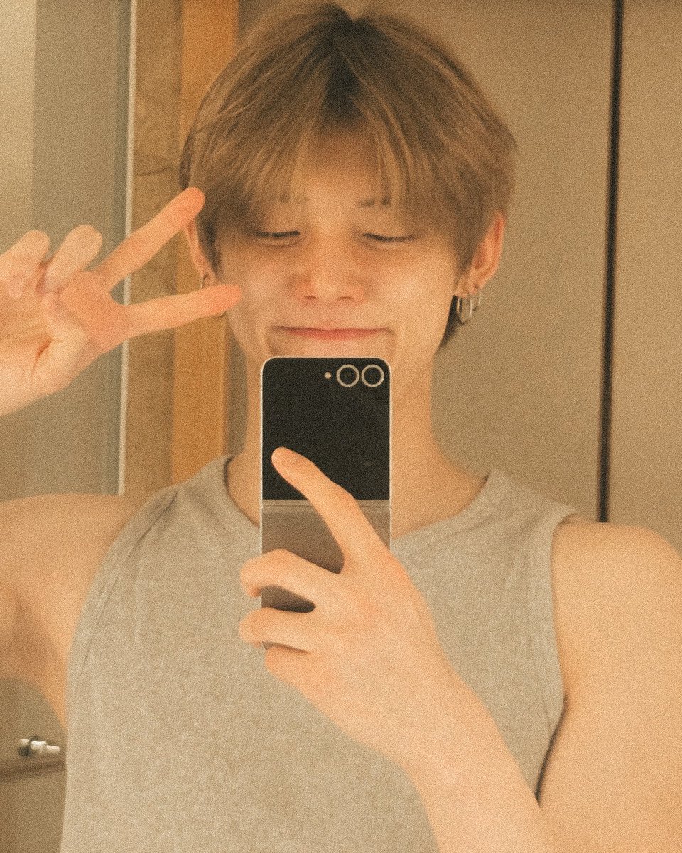 yeonbindiary's tweet image. i love you, my cuties