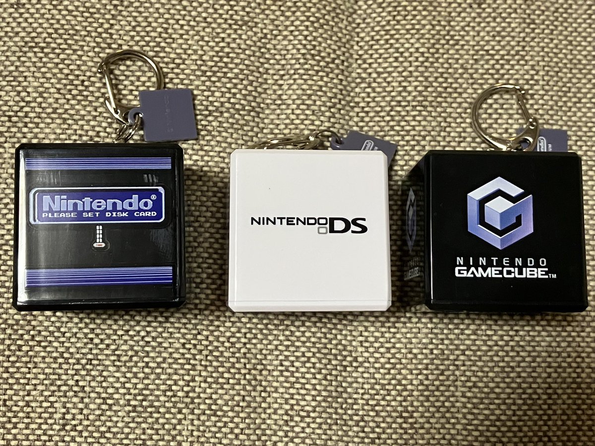 今日もなんだかんだニンテンドーミュージアムで4万くらい買い物して