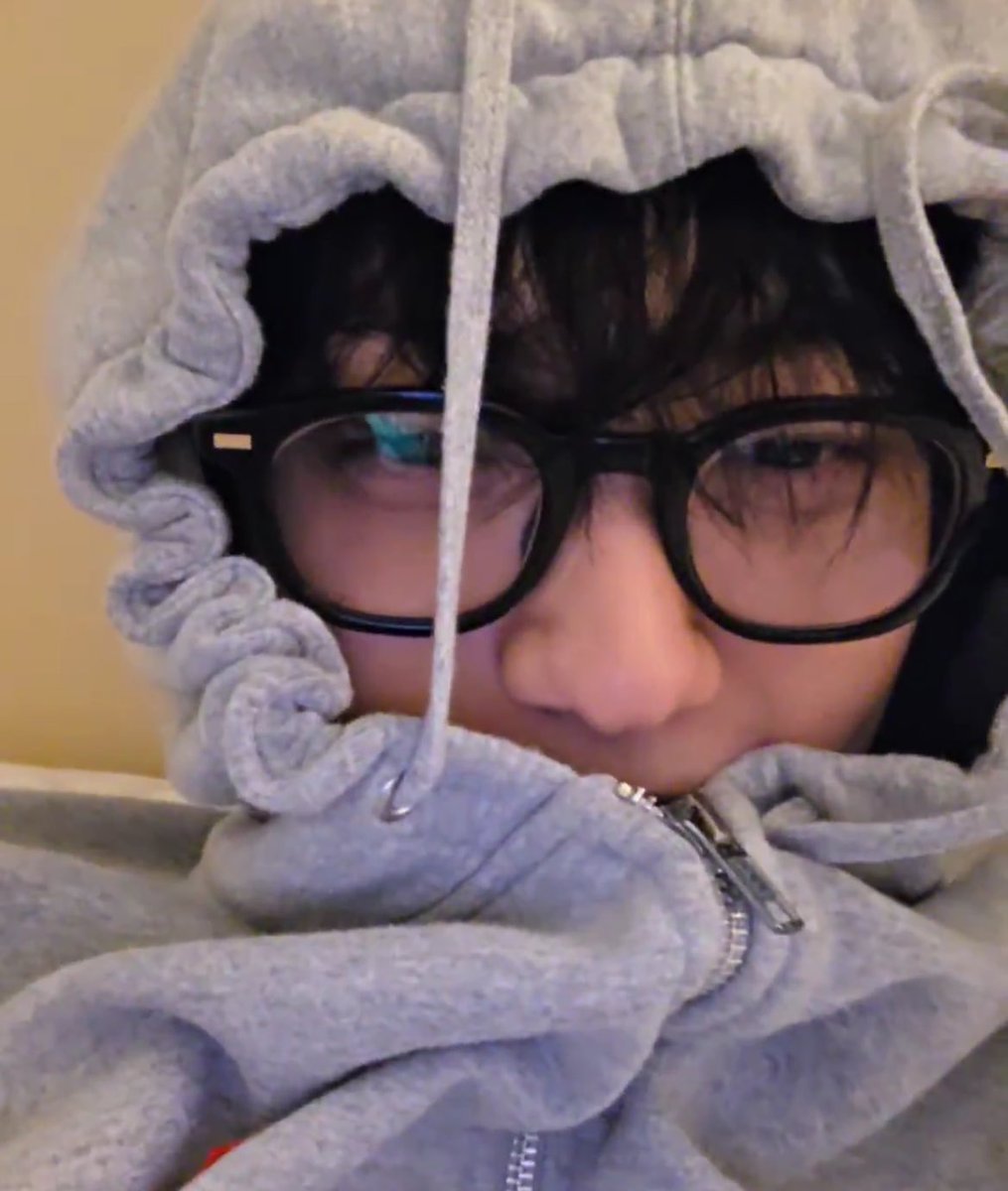 what a loser (said with barely controlled lust)